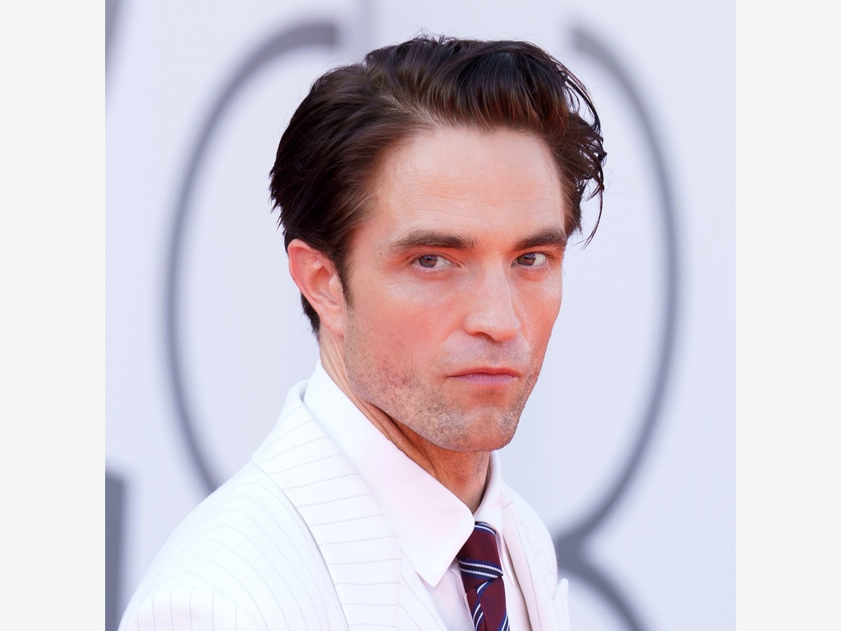 Robert Pattinson